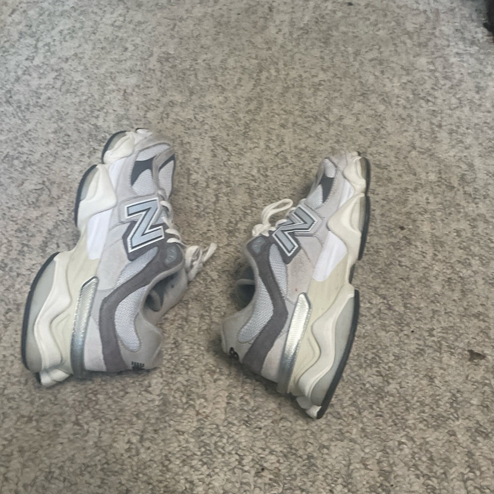 New Balance Cream and Gray Athletic Shoes - Picture 7 of 8